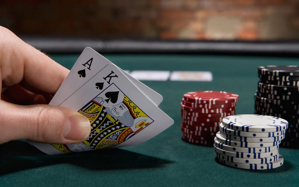 Cách tính điểm của bài Poker Go88